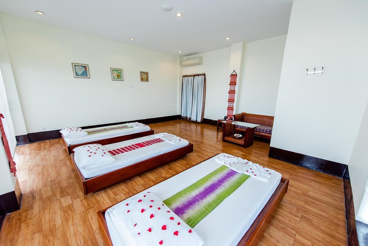 Ngwe Saung Yacht Club&resort